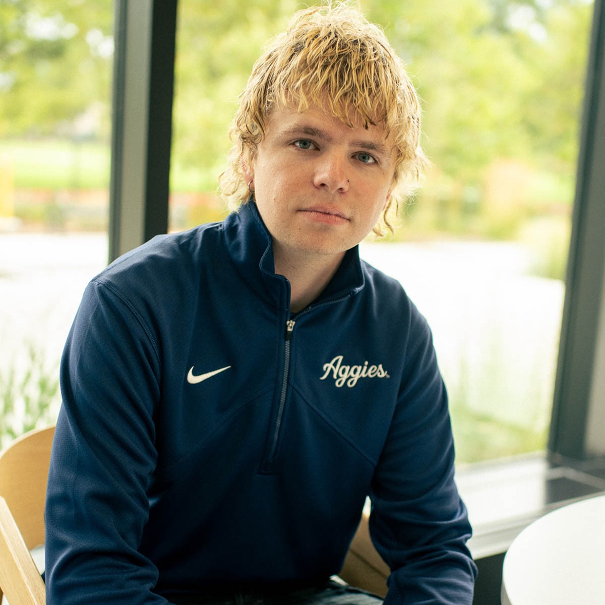 nike aggies script 1/4-zip navy